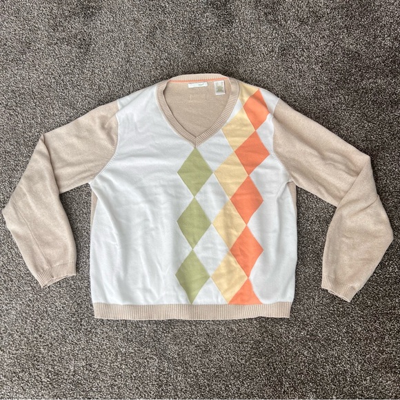 Lizgolf Sweater - Picture 1 of 4